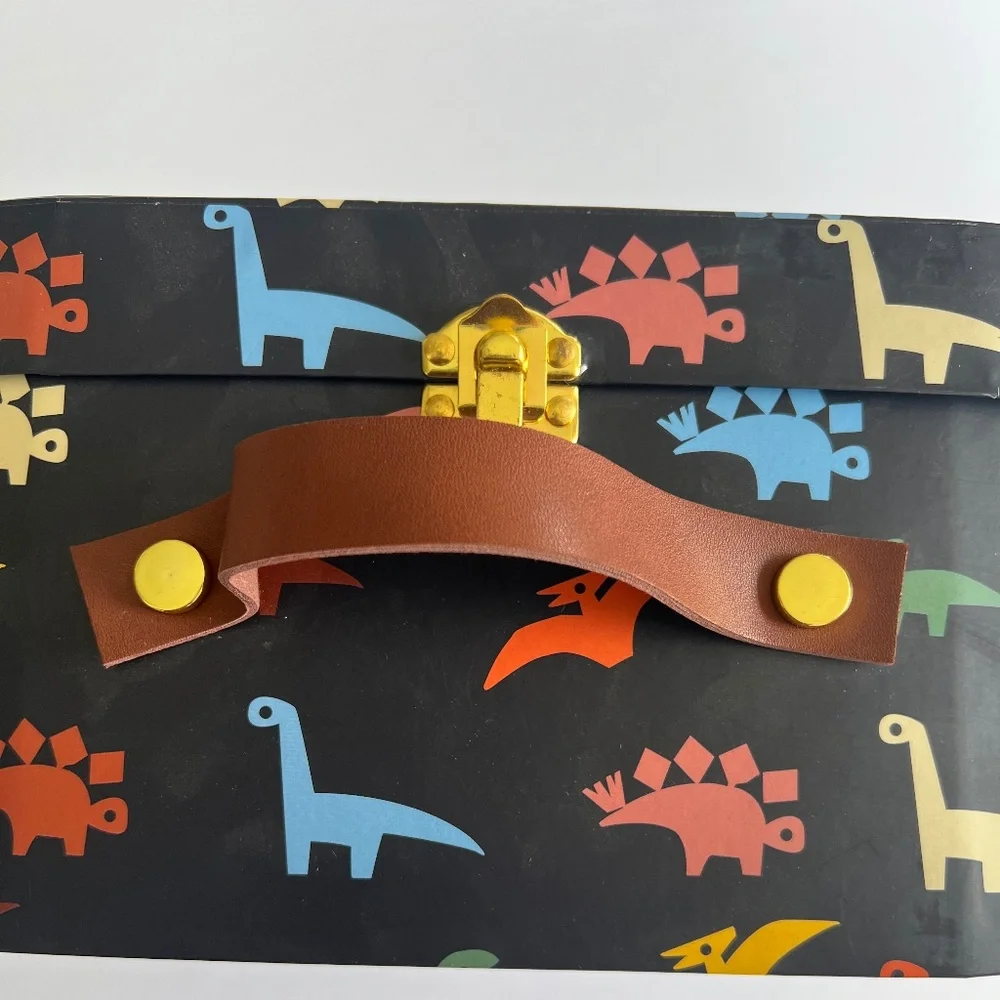 New! Christian Robinson Kids Dinosaur box with handle & latch - Picture 3 of 4